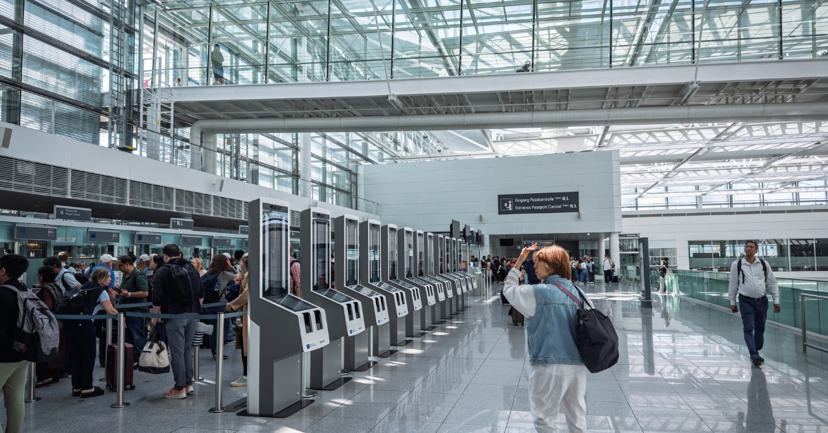 EES delays spark holiday chaos, suspension calls grow